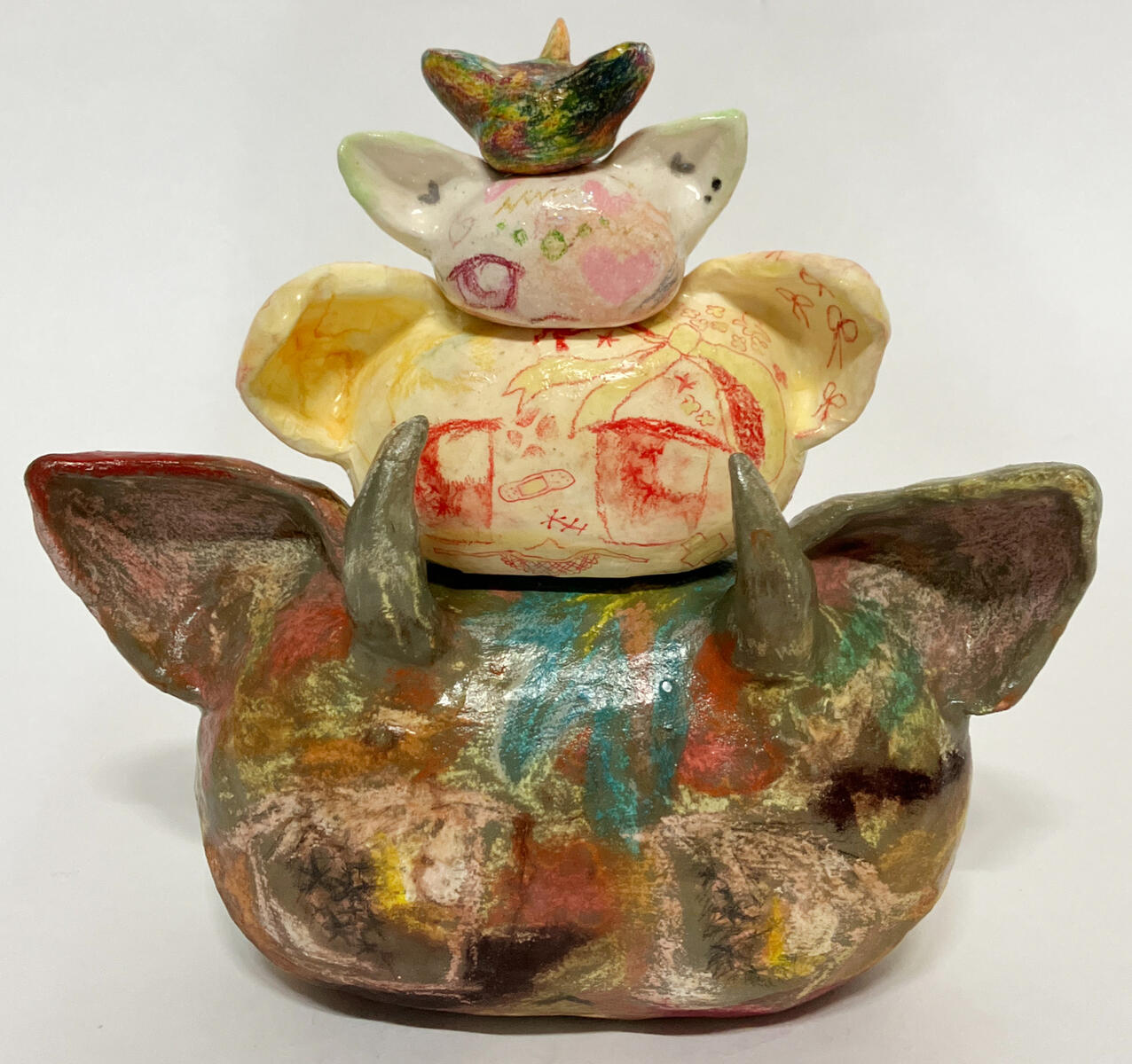 소원의 미야오 탑, 20 x 21.5 x 13 cm, mixed media on stone modeling clay, 2023